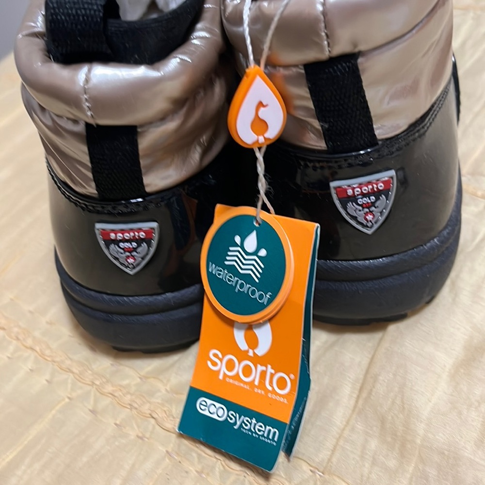 Sporting, Lady waterproof shoes, size 11w
